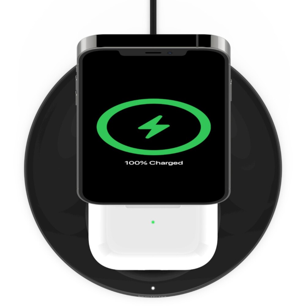 Belkin-BOOST-CHARGE-PRO-2v1-MagSafe-nabijeci-stojanek-15W-cerny