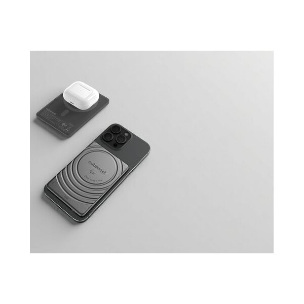 CubeNest-SQ1B3D-SlimDual-Qi2-MagSafe-powerbanka-5000-mAh-cerna