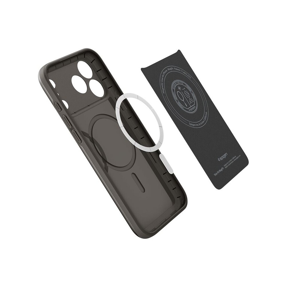 Spigen-Thin-Fit-MagSafe-kryt-iPhone-17-Pro-gunmetal
