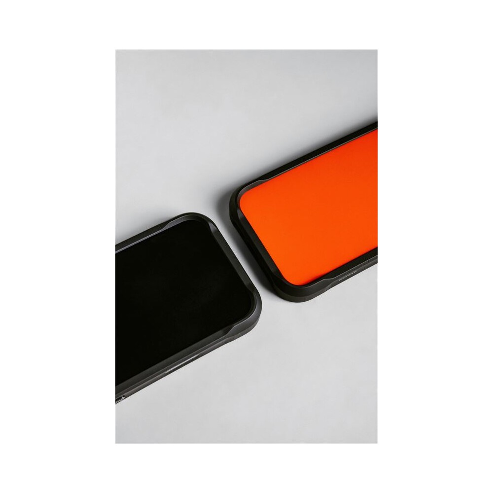 Nomad-Rugged-Case-MagSafe-kryt-iPhone-17-Pro-Ultra-Orange