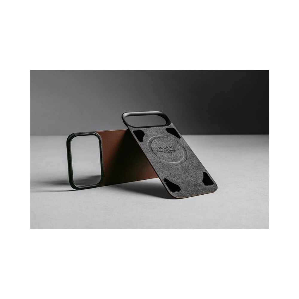 Nomad-Magnetic-Leather-Back-Horween-Magsafe-kozeny-kryt-iPhone-17-Pro-Max-Rustic-Brown