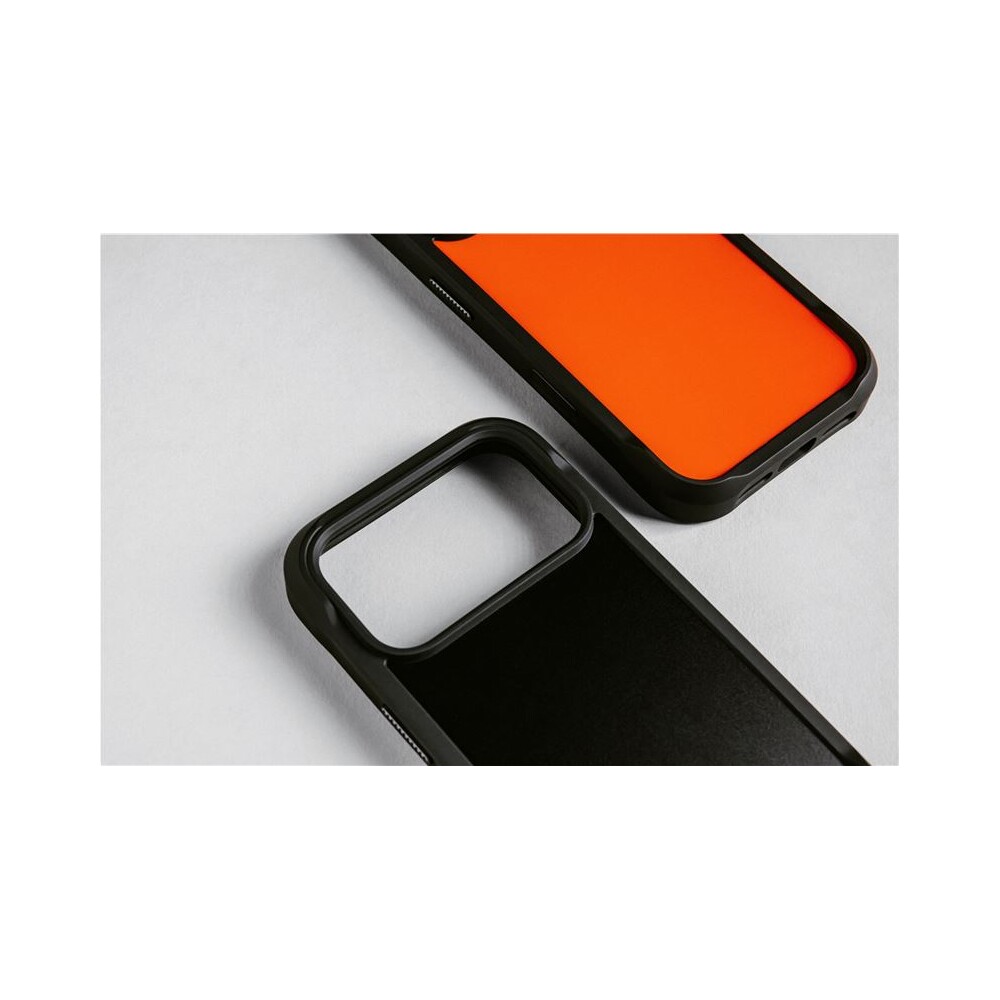 Nomad-Rugged-Case-MagSafe-kryt-iPhone-17-Pro-Ultra-Orange