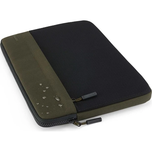 Pipetto-Expand-Sleeve-pouzdro-MacBook-Pro-14-MacBook-Air-13-6-tmave-zelene