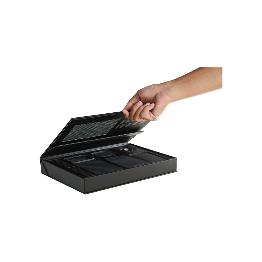 Pitaka-Gift-Box-premiovy-darkovy-balicek-pro-iPhone-17-Pro-Max-Classic-Black-Collection