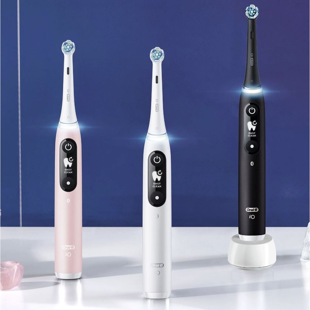 Oral-B-iO-Series-6-Black-Onyx-elektricky-zubni-kartacek