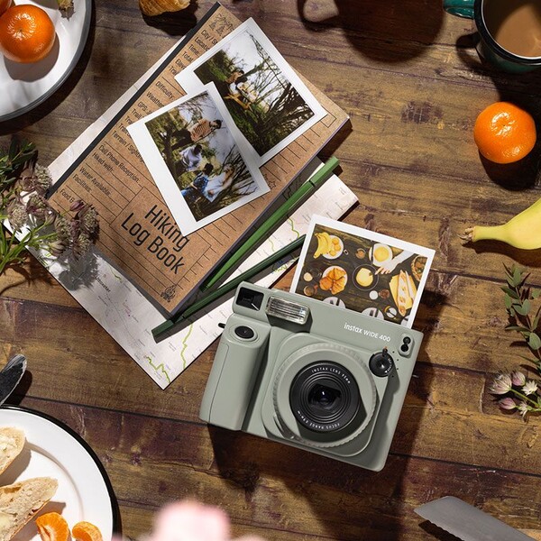 Fujifilm-Instax-Wide-400-EX-D-zeleny