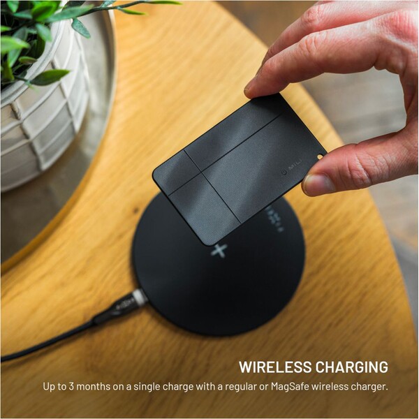 FIXED-MiCard-Pro-smart-lokator-s-Find-My-a-Find-Hub-cerny