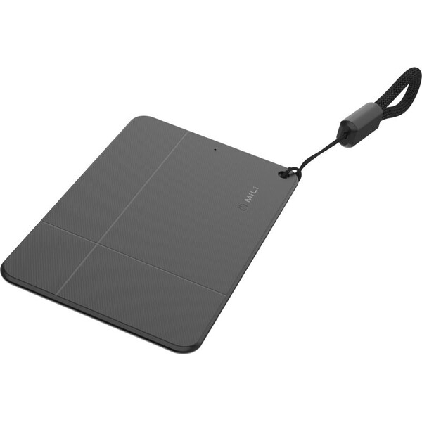 FIXED-MiCard-Pro-smart-lokator-s-Find-My-a-Find-Hub-cerny