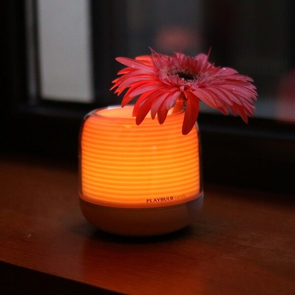 MiPow-Playbulb-Candle-2-