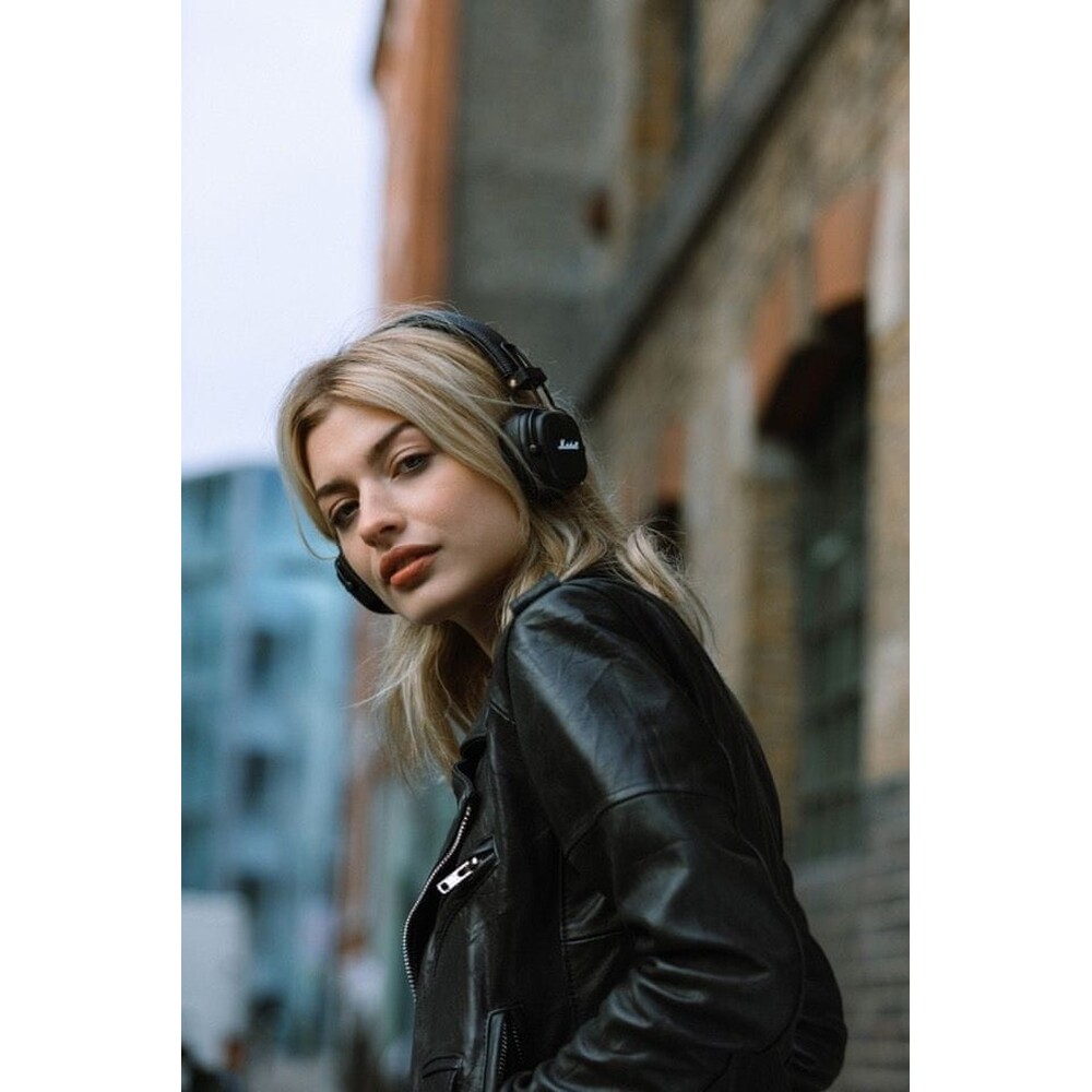 Marshall-Major-III-Bluetooth-Voice-cerna