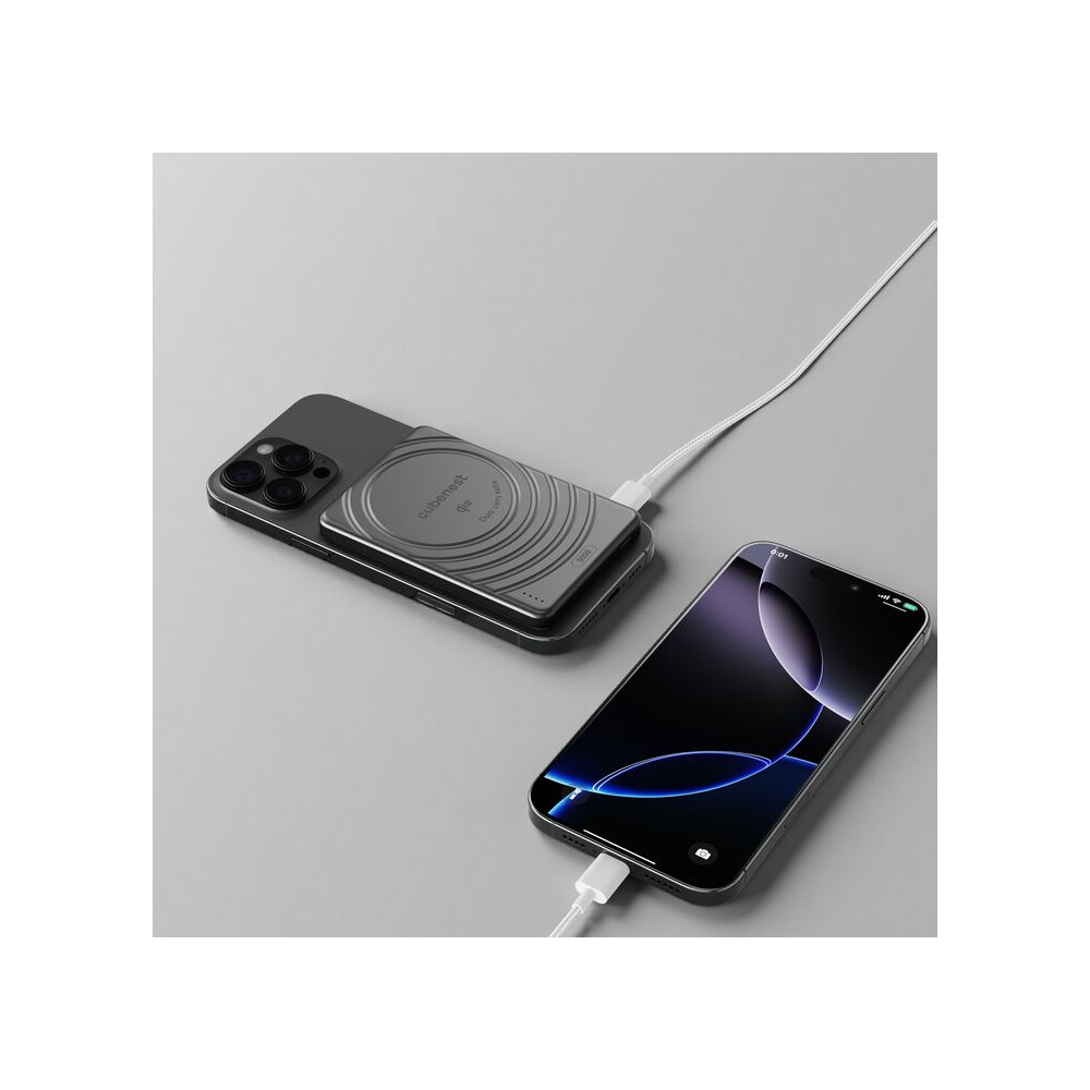 CubeNest-SQ1B3D-SlimDual-Qi2-MagSafe-powerbanka-5000-mAh-cerna