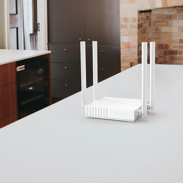 TP-Link-Archer-C24-Wi-Fi-5-router-bily
