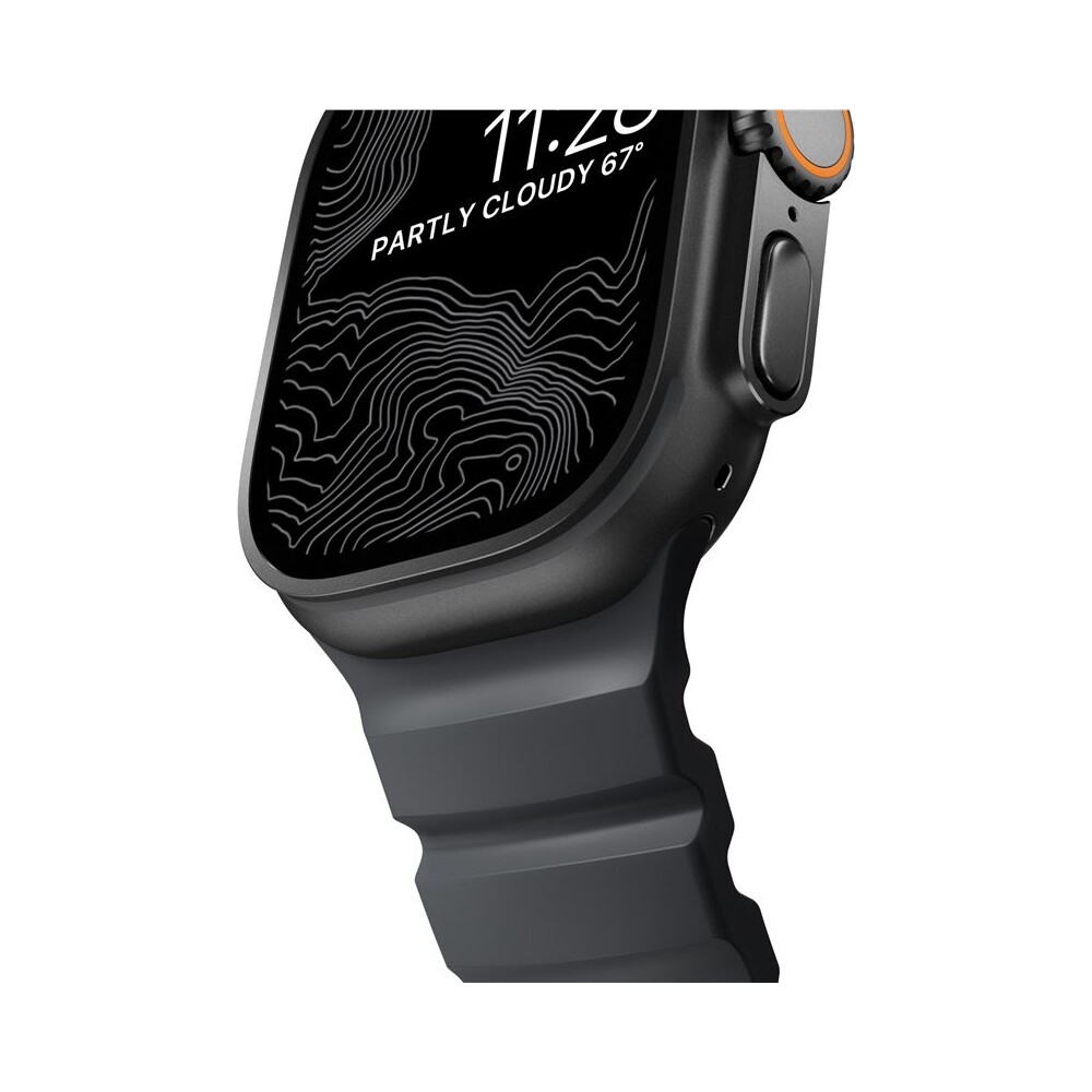 Nomad-Rocky-Point-Band-reminek-Apple-Watch-49-45-44-42mm-cerny-tmave-sedy