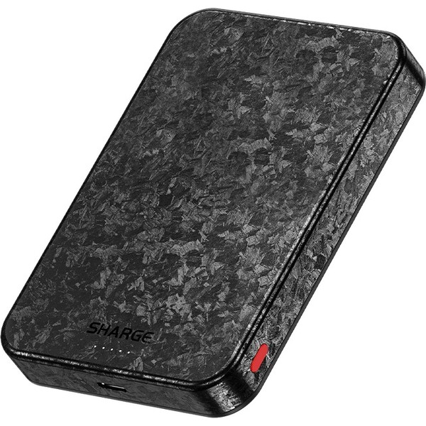 SHARGE-C2-CarbonMag-Qi2-MagSafe-powerbanka-10000mAh-karbonova