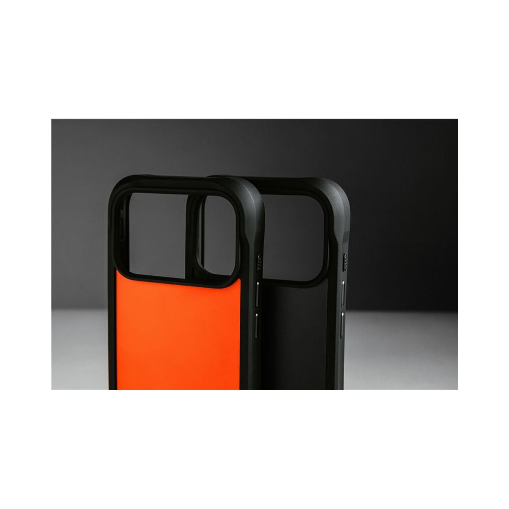 Nomad-Rugged-Case-MagSafe-kryt-iPhone-17-Pro-Max-Ultra-Orange