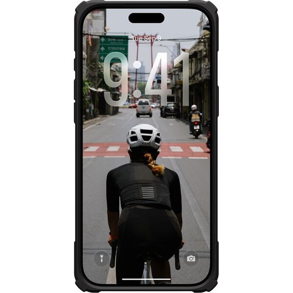 UAG-Plasma-XTE-Magsafe-kryt-iPhone-17-Pro-Max-cerny-ciry