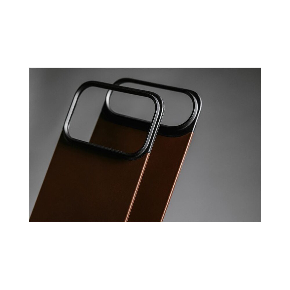 Nomad-Magnetic-Leather-Back-Horween-Magsafe-kozeny-kryt-iPhone-17-Pro-Black