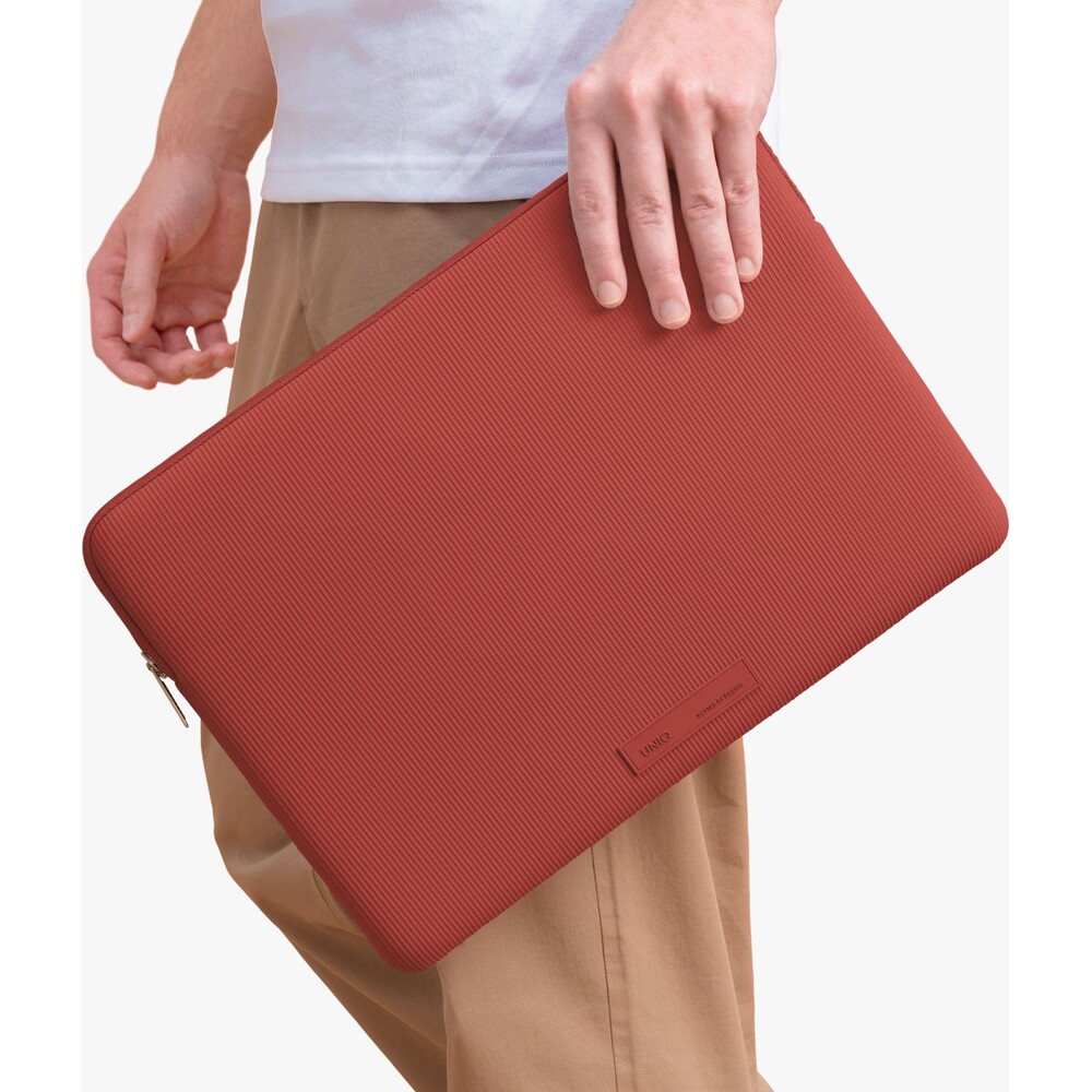 UNIQ-Cyprus-Ridge-Edition-neoprenove-pouzdro-pro-MacBook-notebook-13-14-Burnt-Sienna