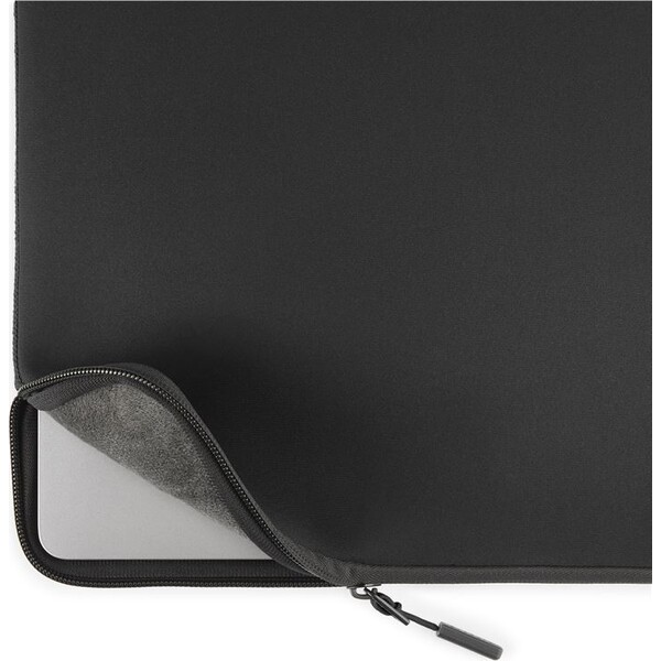 Pipetto-Classic-Fit-Sleeve-pouzdro-pro-MacBook-14-13-cerne