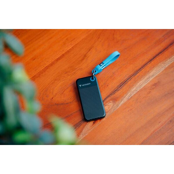 Verbatim-Pocket-SSD-1TB-USB-C-cerna-modra