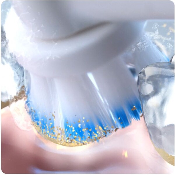 Oral-B-Teen-zubni-kartacek-pro-juniory-bily