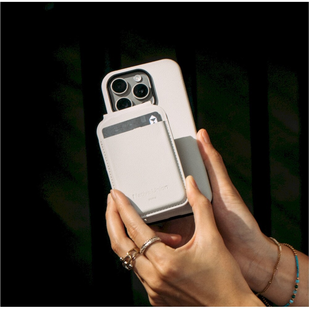 Native-Union-Active-MagSafe-kryt-iPhone-16-sedy
