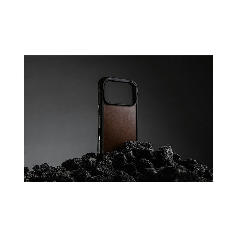 Nomad-Rugged-Leather-Case-Horween-MagSafe-kozeny-kryt-iPhone-17-Pro-Max-Rustic-Brown