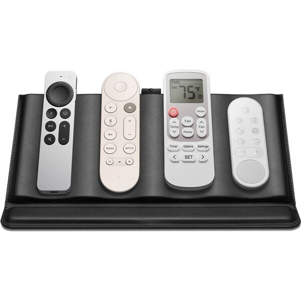 Spigen-Universal-Remote-Control-Organizer-Pad-na-dalkove-ovladace-cerny