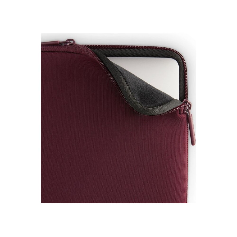 Pipetto-Classic-Fit-Sleeve-pouzdro-pro-MacBook-14-13-burgundy