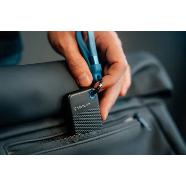 Verbatim-Pocket-SSD-1TB-USB-C-cerna-modra