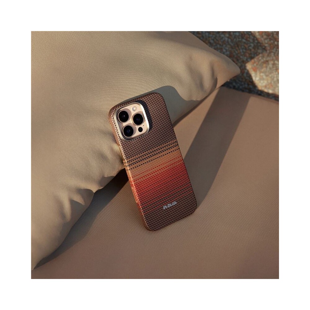 Pitaka-Ultra-Slim-Case-MagSafe-kryt-iPhone-16-Pro-Max-Sunset-PitaTap-