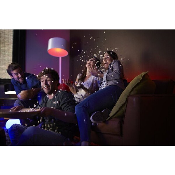 Philips-Hue-zarovka-A60-E27-10W-White-and-Color-ambiance