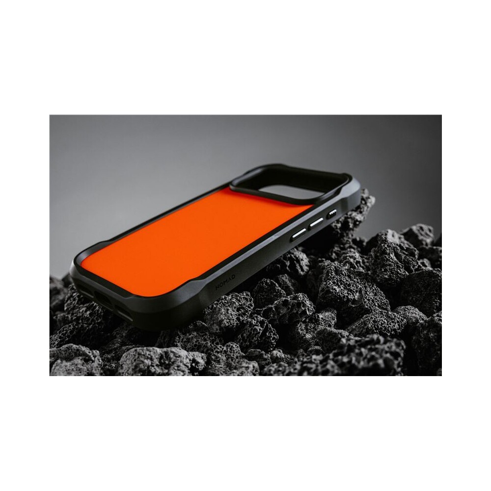 Nomad-Rugged-Case-MagSafe-kryt-iPhone-17-Pro-Ultra-Orange