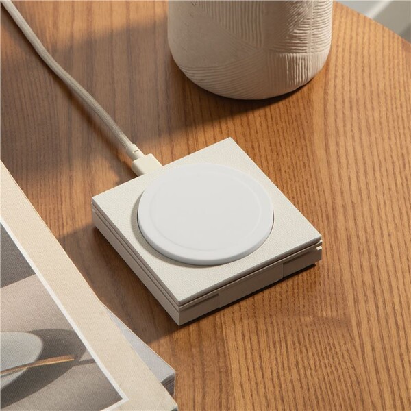 Native-Union-Rise-Solo-Qi2-MagSafe-bezdratova-nabijecka-seda