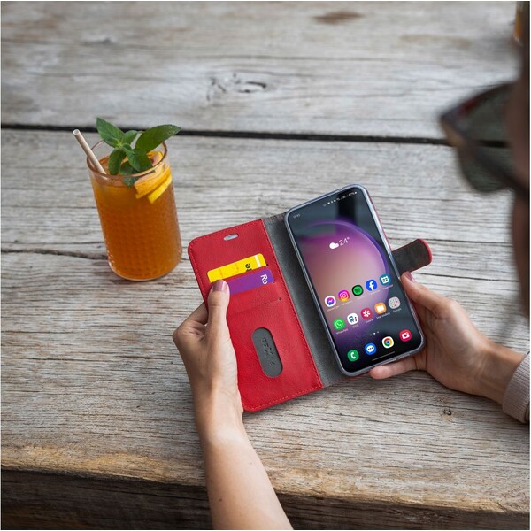 FIXED-Opus-pouzdro-Apple-iPhone-16-cervene