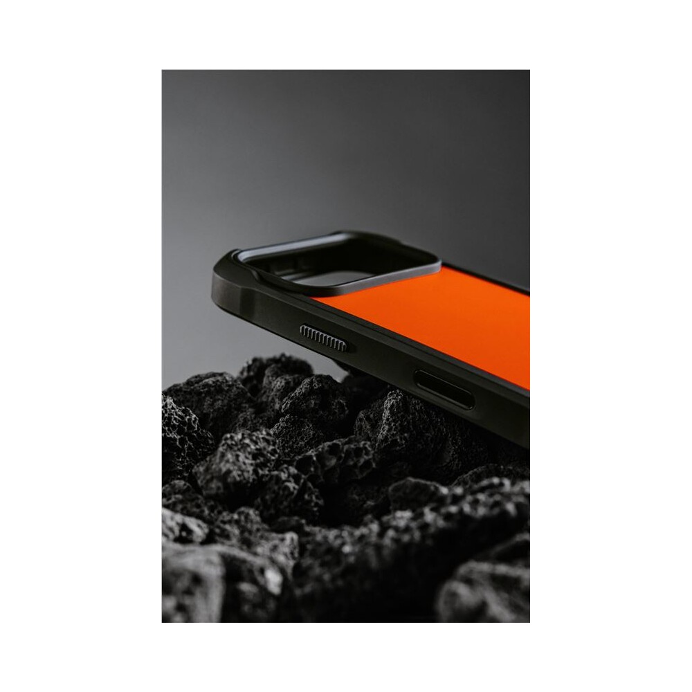 Nomad-Rugged-Case-MagSafe-kryt-iPhone-17-Pro-Max-Ultra-Orange