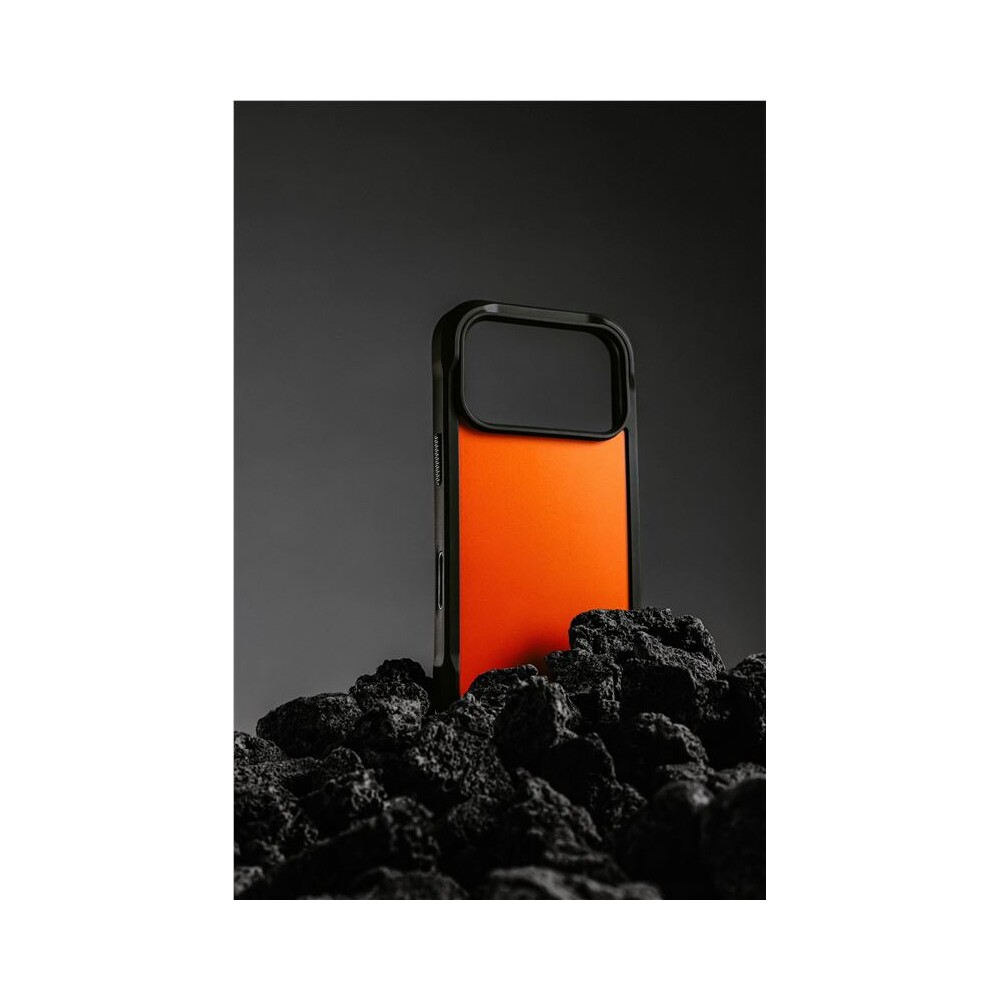 Nomad-Rugged-Case-MagSafe-kryt-iPhone-17-Pro-Ultra-Orange