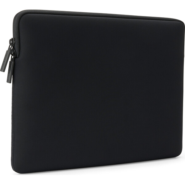 Pipetto-Classic-Fit-Sleeve-pouzdro-pro-MacBook-Neo-13-cerne