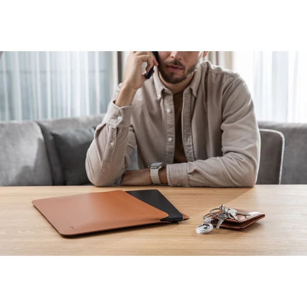 Epico-Leather-Sleeve-kozene-pouzdro-pro-Macbook-Pro-13-3-Air-13-Air-13-6-hnede