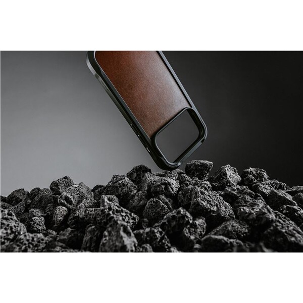 Nomad-Rugged-Leather-Case-Horween-MagSafe-kozeny-kryt-iPhone-17-Pro-Max-Rustic-Brown