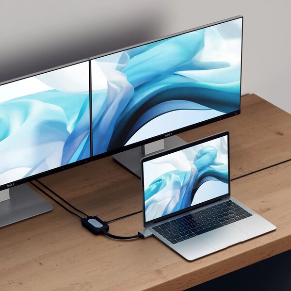 Satechi-Dual-HDMI-Adapter-stribrny