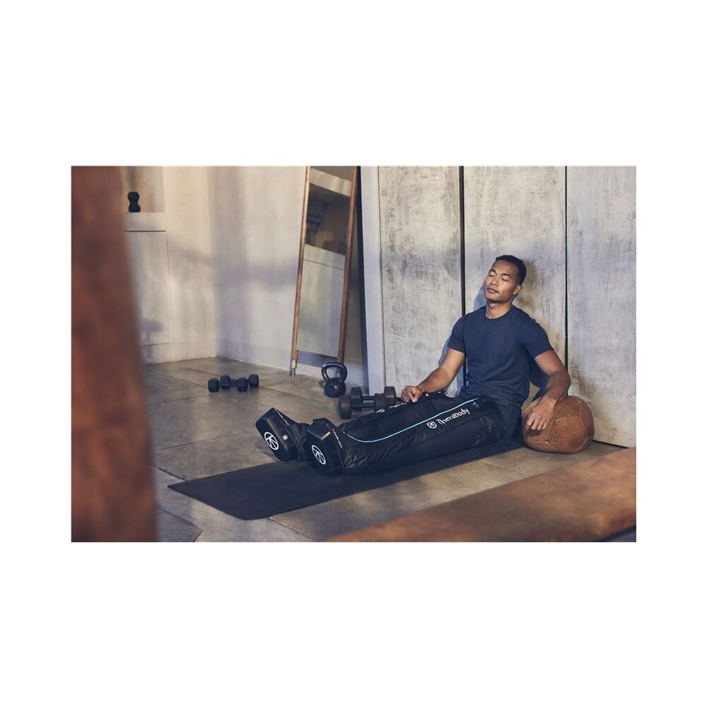 Therabody-RecoveryAir-JetBoots-kompresni-boty-Large