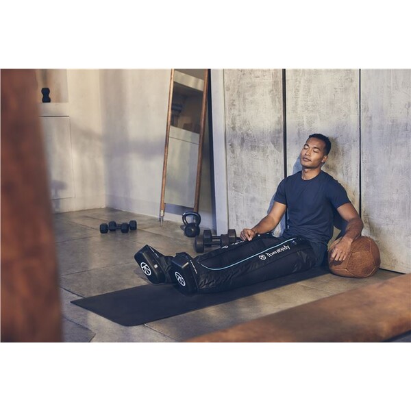 Therabody-RecoveryAir-JetBoots-kompresni-boty-Large