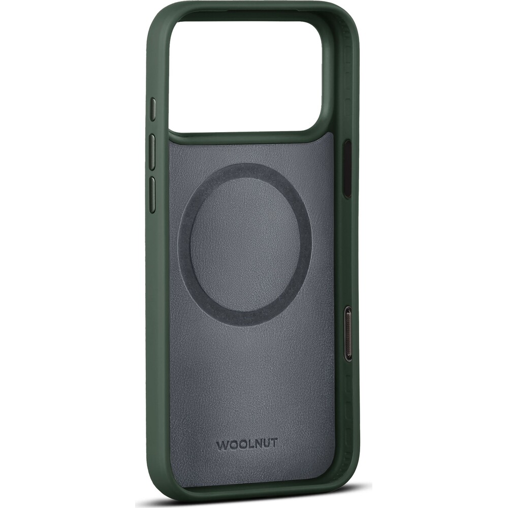 Woolnut-MagSafe-kozeny-kryt-iPhone-17-Pro-Max-tmave-zeleny