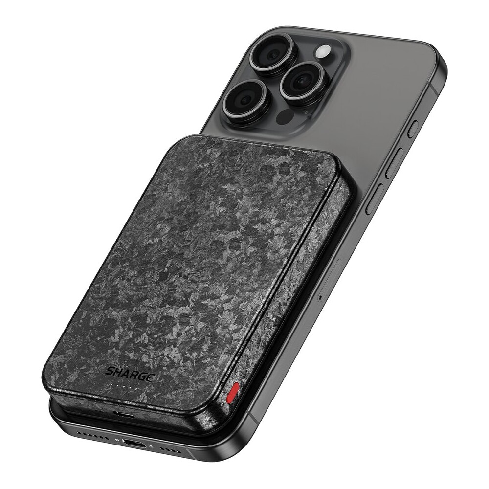 SHARGE-C2-CarbonMag-Qi2-MagSafe-powerbanka-10000mAh-karbonova