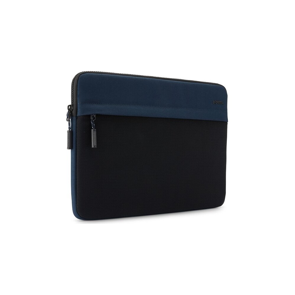 Pipetto-Expand-Sleeve-pouzdro-MacBook-Pro-14-MacBook-Air-13-6-tmave-modre