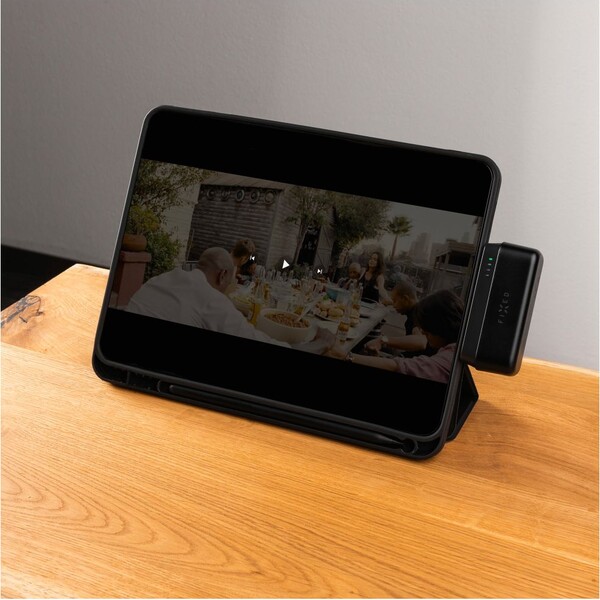 FIXED-Zen-5-Plug-in-powerbanka-PD-20W-5000-mAh-cerna