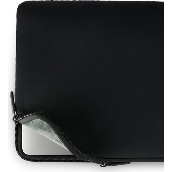 Pipetto-Classic-Fit-Sleeve-V2-pouzdro-pro-MacBook-14-13-cerne