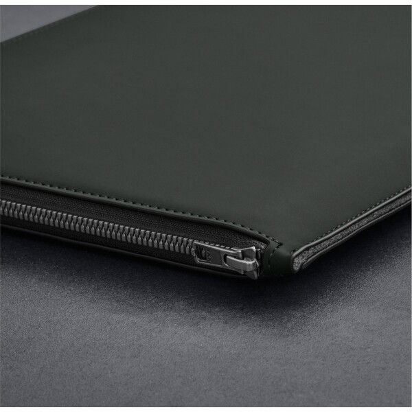 Woolnut-Matte-PU-Folio-pouzdro-MacBook-Pro-16-tmave-zelene