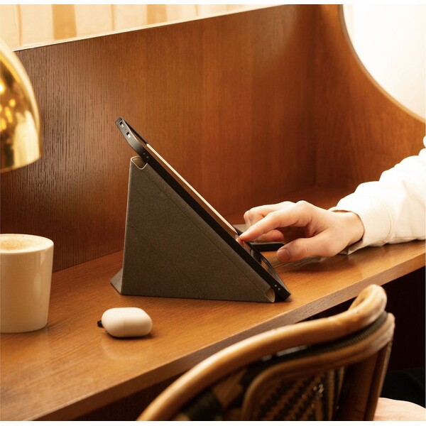 Native-Union-Active-Case-pouzdro-iPad-10-9-iPad-11-2025-oranzove
